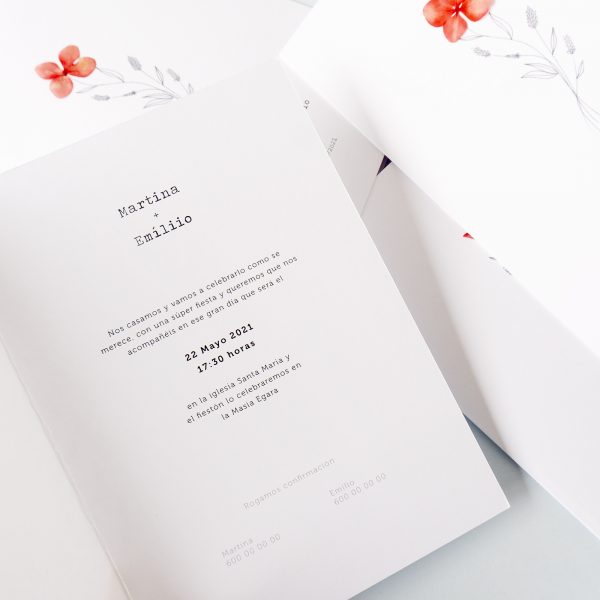 Invitaciones de originales minimalistas con flor natural roja